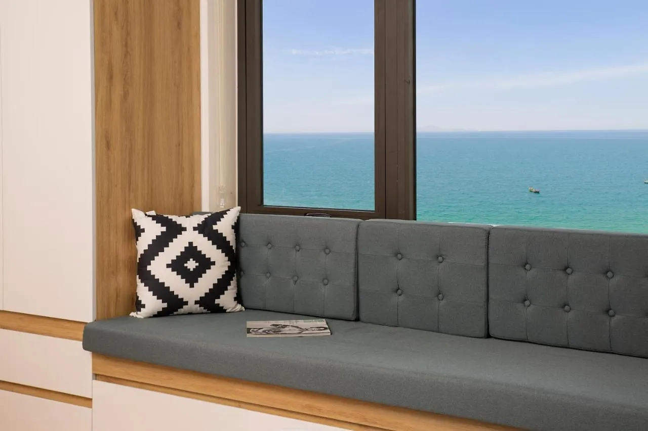 Arrive Hotel & Apartment 3*, 岘港